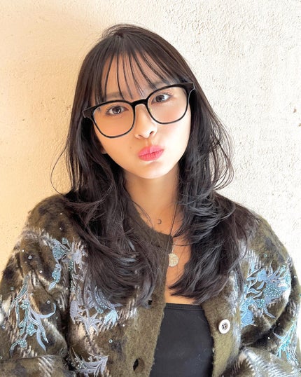 HARUNA on LIPS 「おしゃれ前髪と、ふんわりワンカールレイヤー🐶シルエットと雰囲気..」(4枚目)