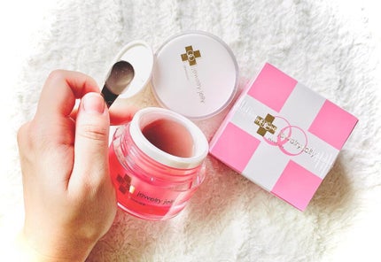 an@フォロバさせて頂きます♡ on LIPS 「こんな魔法のような美容液使ったら、ほかのもの使えないんじゃない..」(1枚目)