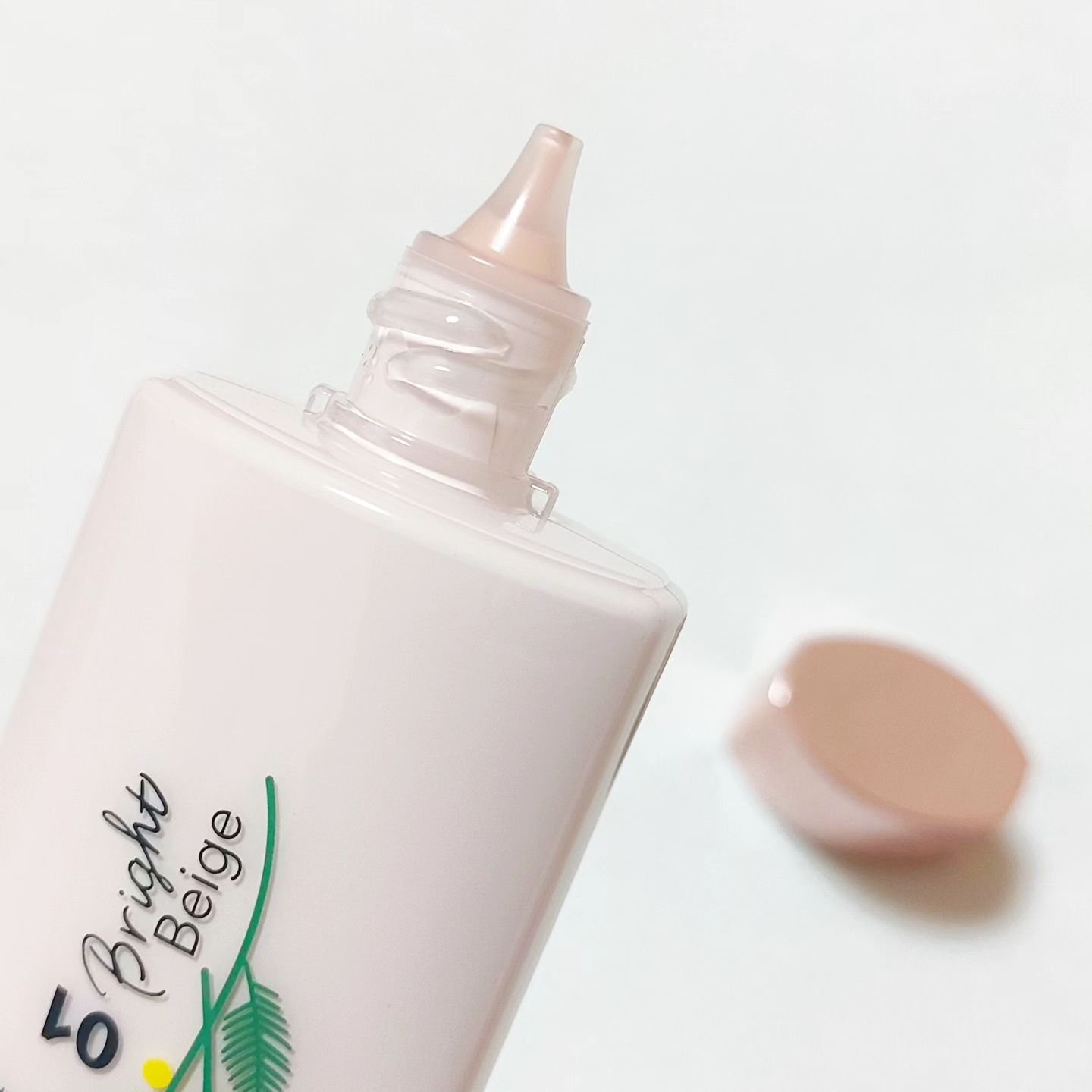 プリマヴィスタ ジャストワン フィニッシュ 01 ブライトベージュ 限定デザイン(ミモザ)/プリマヴィスタ/BBクリームを使ったクチコミ（3枚目）