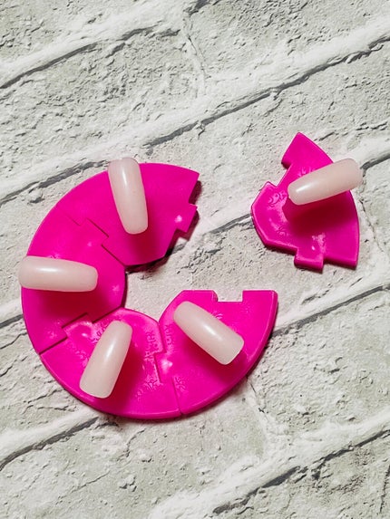 ネイルチップスタンド/Qoo10/ネイル用品を使ったクチコミ(3枚目)