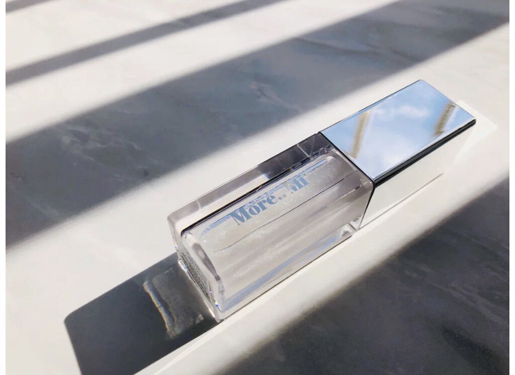 シャイニーリップグロス/More..Mi by momo/リップグロスを使ったクチコミ（1枚目）