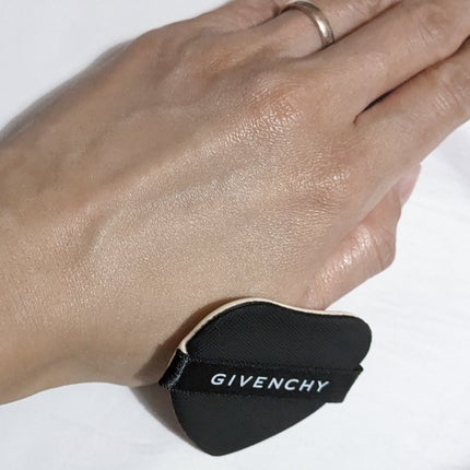 プリズム・リーブル/GIVENCHY/ルースパウダーを使ったクチコミ(3枚目)