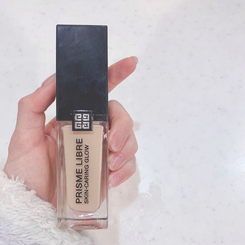 プリズム・リーブル・スキンケアリング・グロウ/GIVENCHY/リキッドファンデーションを使ったクチコミ(2枚目)