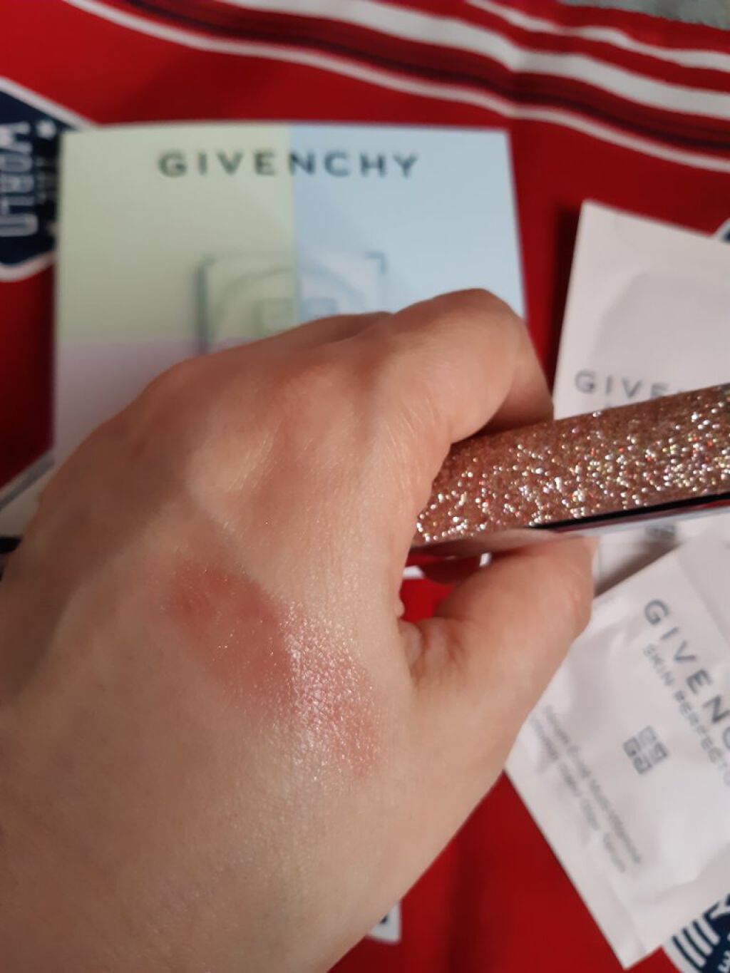 ローズ・パーフェクト No.517 ディライトフル・ブラウン/GIVENCHY/リップバームを使ったクチコミ（3枚目）