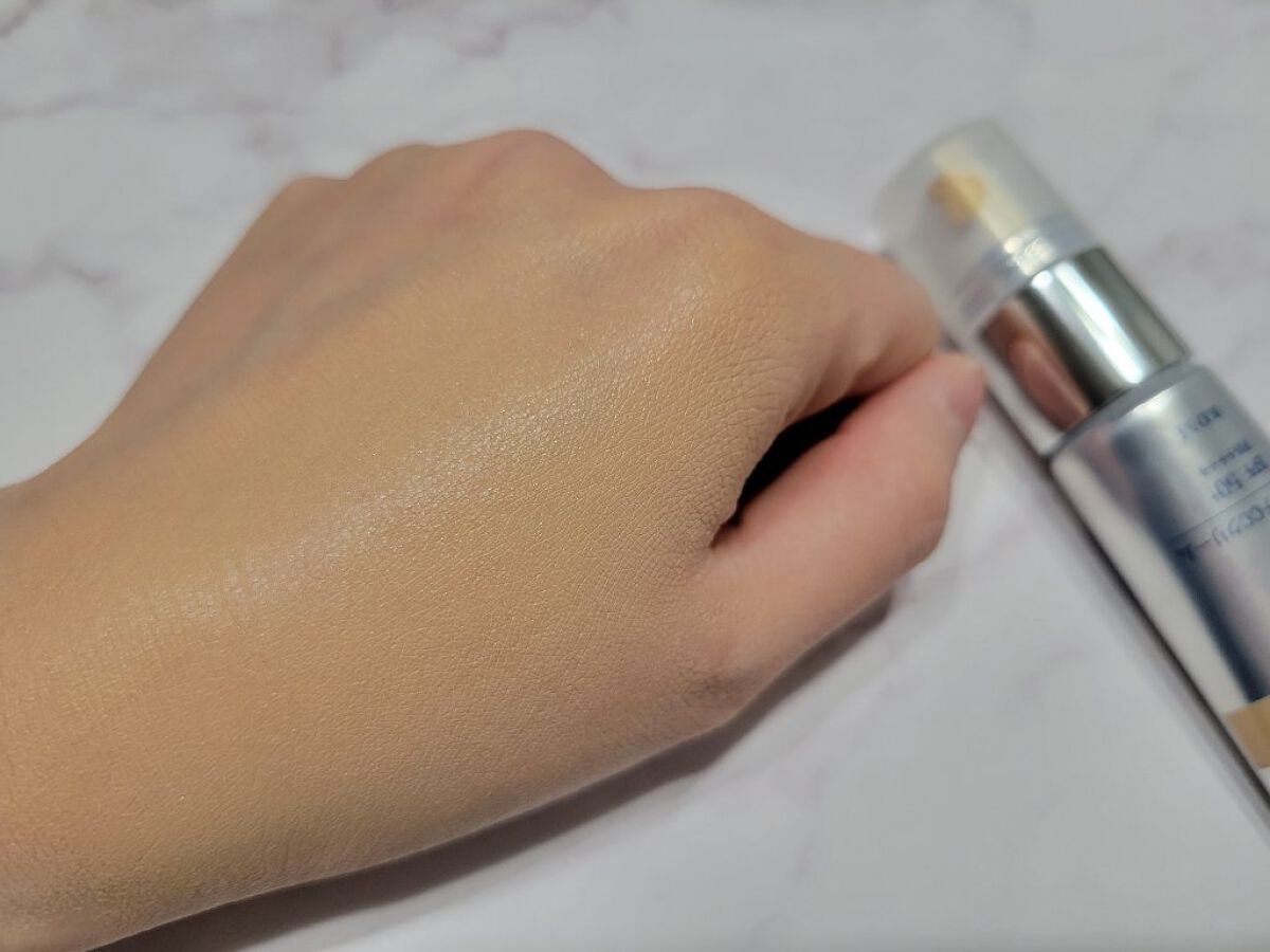 肌潤 マルチCCクリーム/米肌/CCクリームを使ったクチコミ(4枚目)