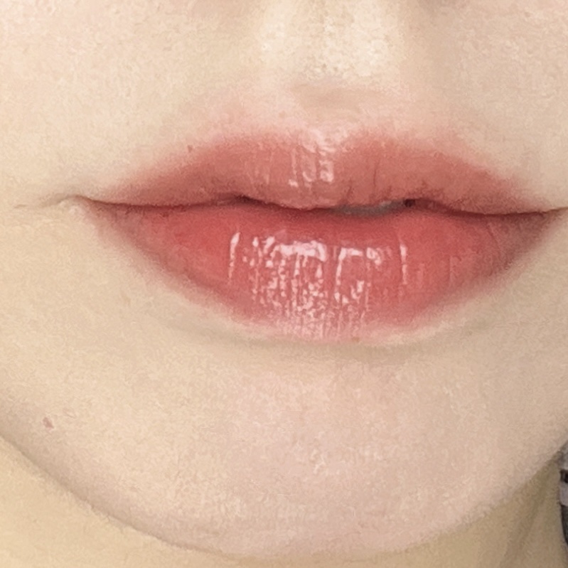 デューイフィルムティント 01 ひとくせフィグ/CipiCipi/リップティントを使ったクチコミ（3枚目）