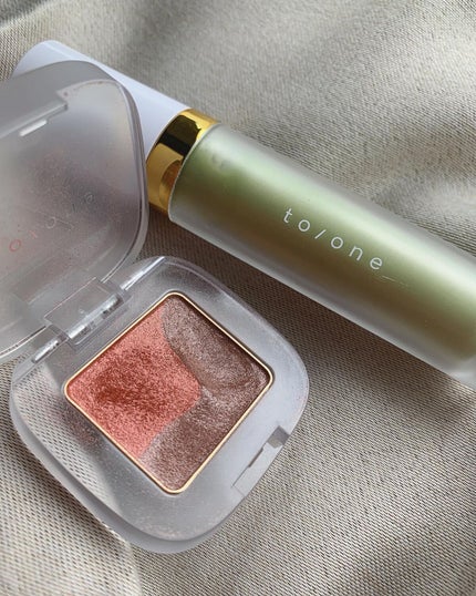 ペタル フロート アイシャドウ 02 SWEET MAPLE/to/one/アイシャドウパレットの画像