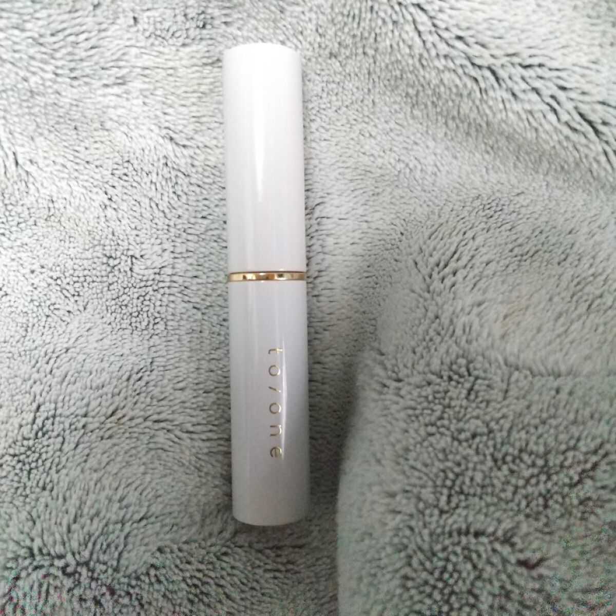 to/one リッププランパーのクチコミ「【使った商品】トーン リッププランパー
【色味】なし
【色もち】なし
【質感】バーム
【保湿】.....」（3枚目）