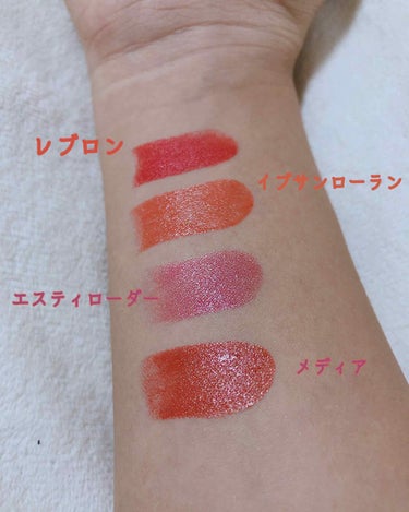 ピュア カラー エンヴィ ハイラスター リップスティック 221 ピンク パフェ/ESTEE LAUDER/口紅を使ったクチコミ（3枚目）