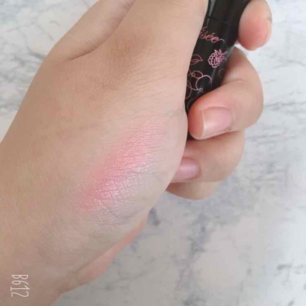 リシェ クリスタルデュオ ティント/Visée/口紅を使ったクチコミ(3枚目)