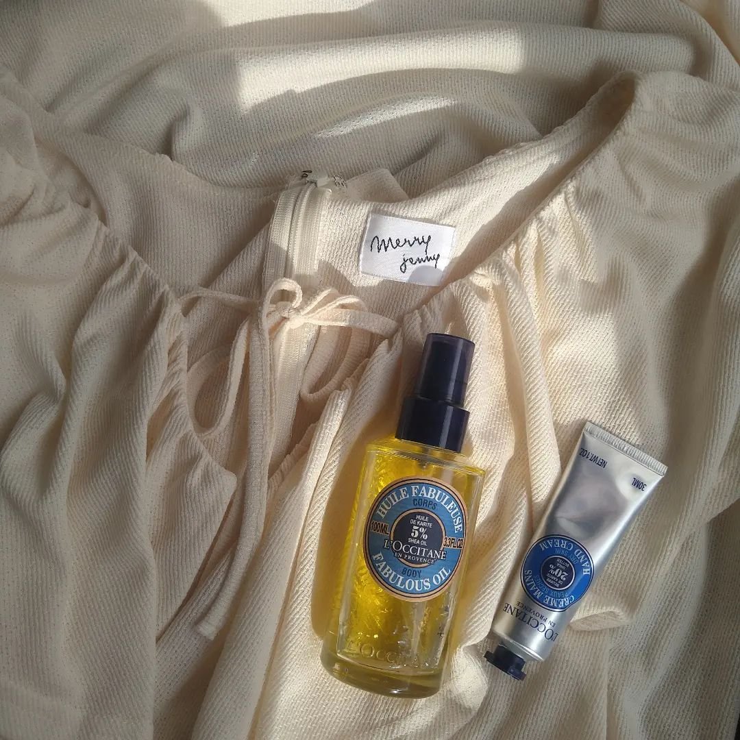 L'OCCITANE シアザ·オイルのクチコミ「❥❥❥おすすめハンド&ボディケア

 #秋の自分磨きレシピ  #秋のスキンケアレポ  #ハンド.....」（2枚目）