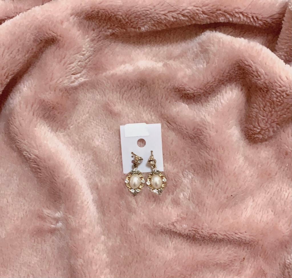 ♡ちさき♡❤︎いいね返し❤︎ on LIPS 「新しいピアスを購入しました♪たまにはコスメ以外のことも投稿して..」(2枚目)