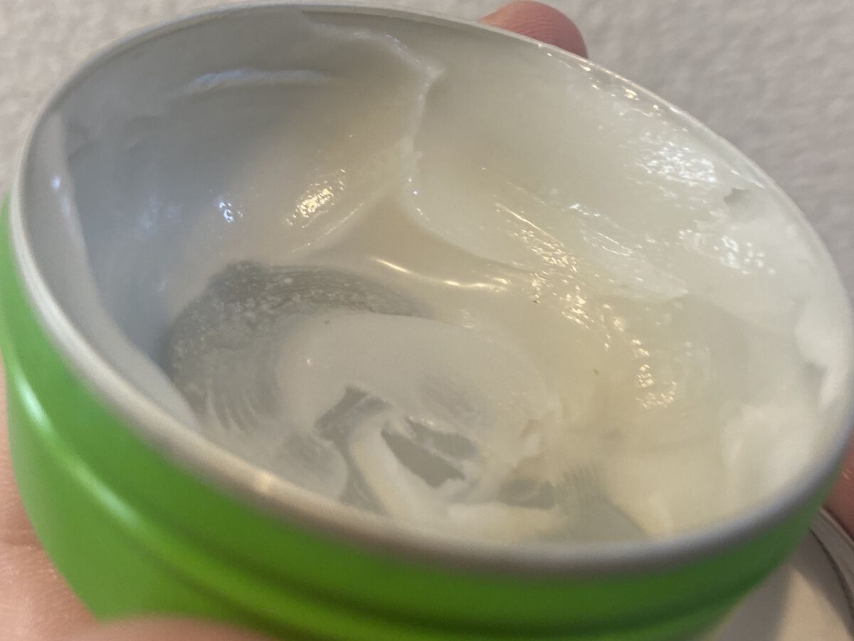 シア チャリティ バーム/L'OCCITANE/ボディクリームを使ったクチコミ（2枚目）