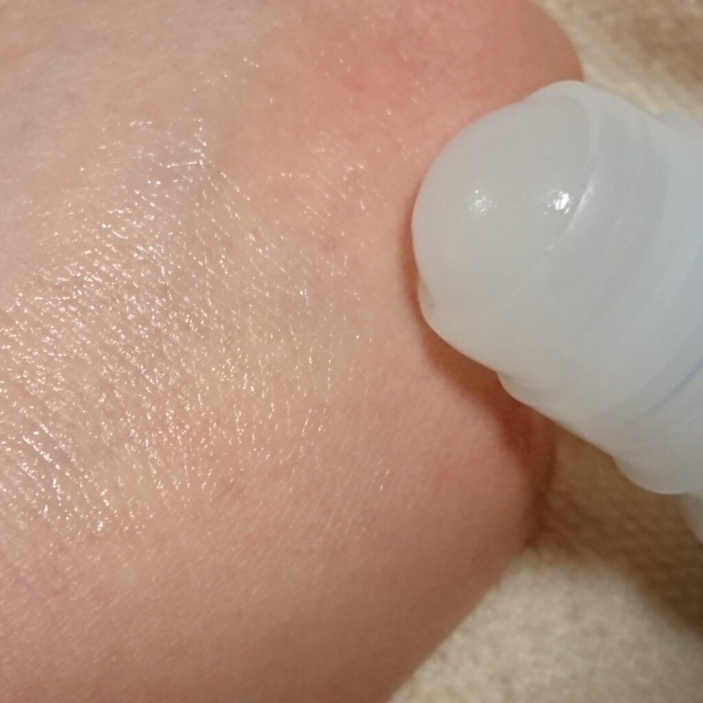 ニベアデオ ロールオン ホワイトソープの香り/ニベア/デオドラント・制汗剤を使ったクチコミ(6枚目)