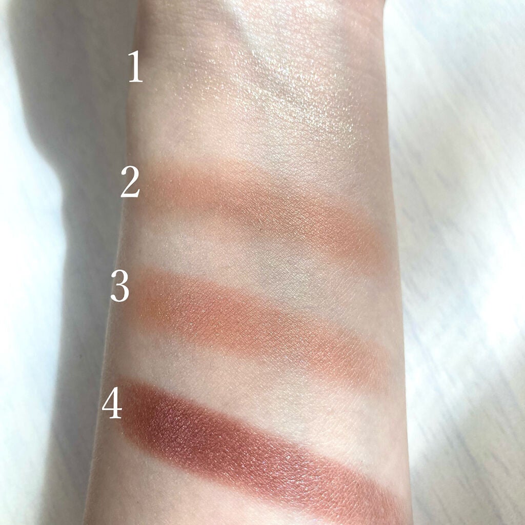 シグニチャー カラー アイズ/SUQQU/アイシャドウパレットを使ったクチコミ(4枚目)