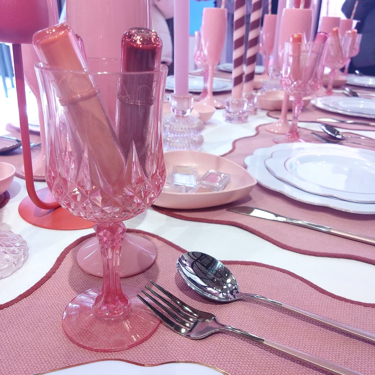 ザ ジューシーラスティングティント/rom&nd/リップティントを使ったクチコミ(8枚目)