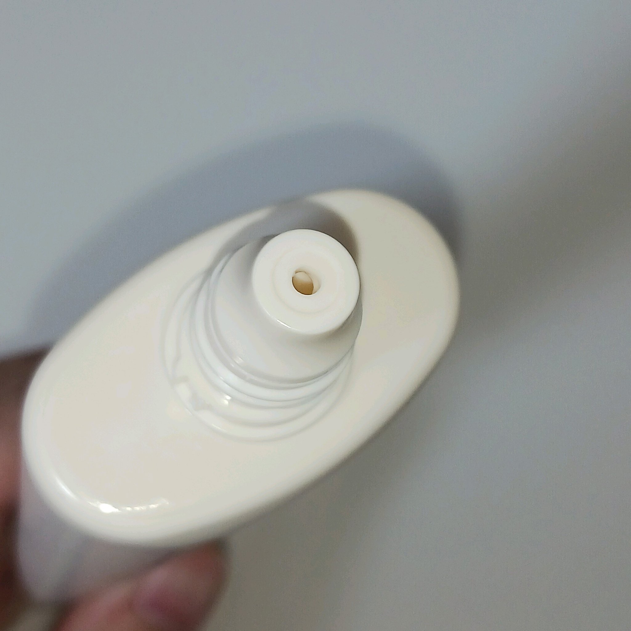 プロテクティブ UVエッセンス 01 ラフランス＆ジャスミン(’24)/excel/日焼け止めローションを使ったクチコミ（3枚目）