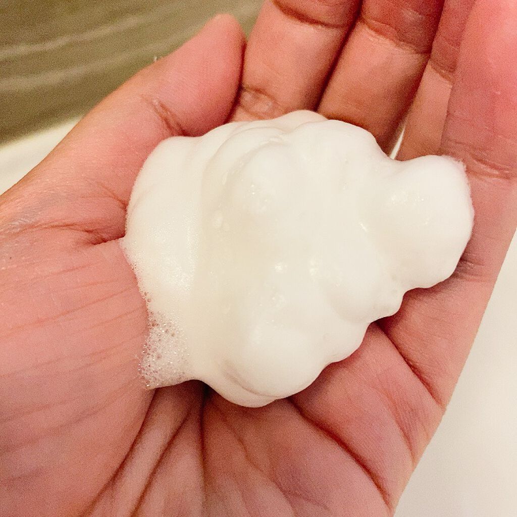 泡で出てくるボディソープ フローラルブーケの香り /hadakara/ボディソープを使ったクチコミ(2枚目)