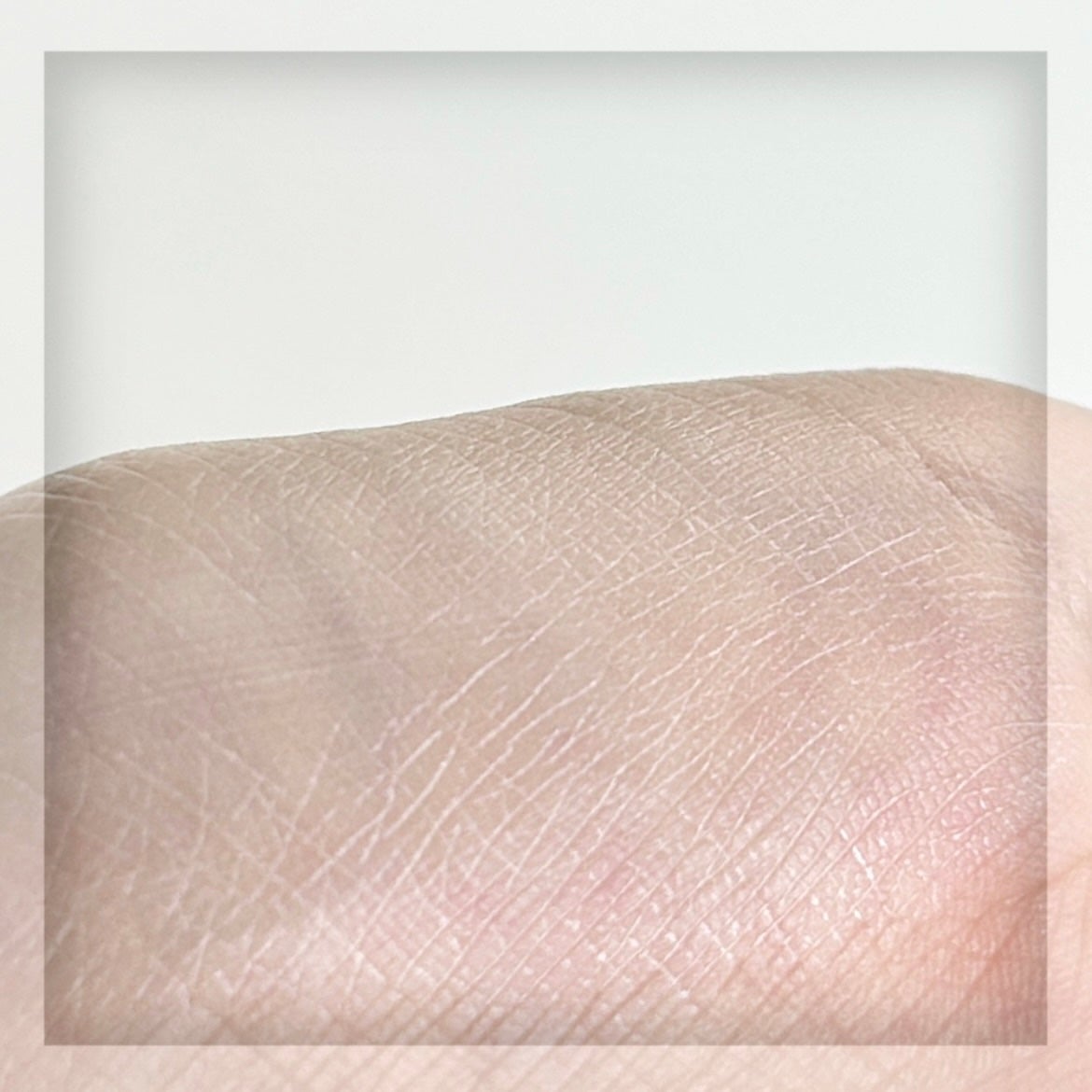 モイスチュアライジング プライマー/PAUL & JOE BEAUTE/化粧下地を使ったクチコミ(5枚目)