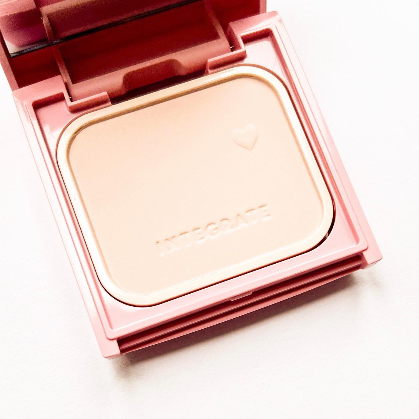 すっぴんメイカー トーンアップパウダーUV/インテグレート/プレストパウダーを使ったクチコミ(7枚目)