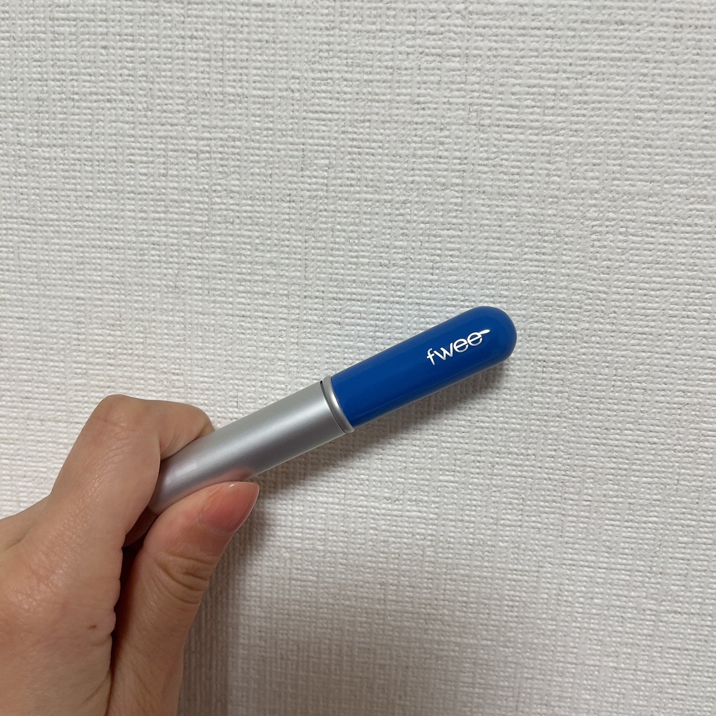 フィー フィンガーライク シリコン リップブラシ/fwee/メイクブラシを使ったクチコミ(2枚目)