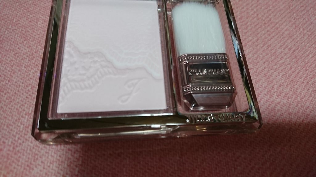 ハーフェイヴァリット フェイスパウダー(ハイライト&フェイスカラー)/JILL STUART/プレストパウダーを使ったクチコミ（1枚目）