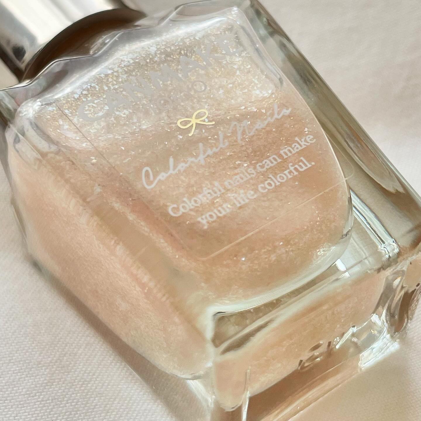 カラフルネイルズ N66 ピクシーダスト/キャンメイク/マニキュアを使ったクチコミ（2枚目）