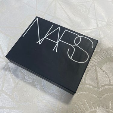 NARS ライトリフレクティングセッティングパウダー プレスト N

⚠️注意⚠️かなり使用感のある写真が出てきます🙇‍♀️

【崩れにくさ】
かなり崩れにくい！真夏でも🙆‍♀️
【カバー力】
少し毛穴