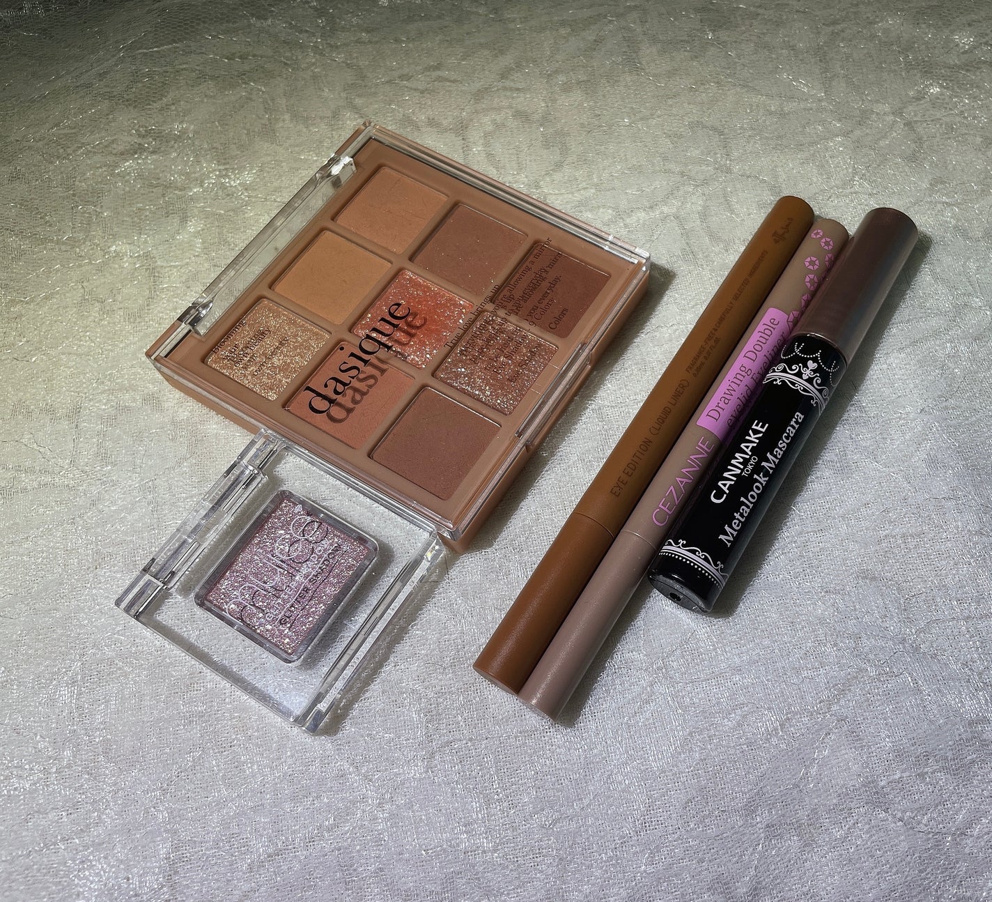 描くふたえアイライナー/CEZANNE/リキッドアイライナーを使ったクチコミ(3枚目)