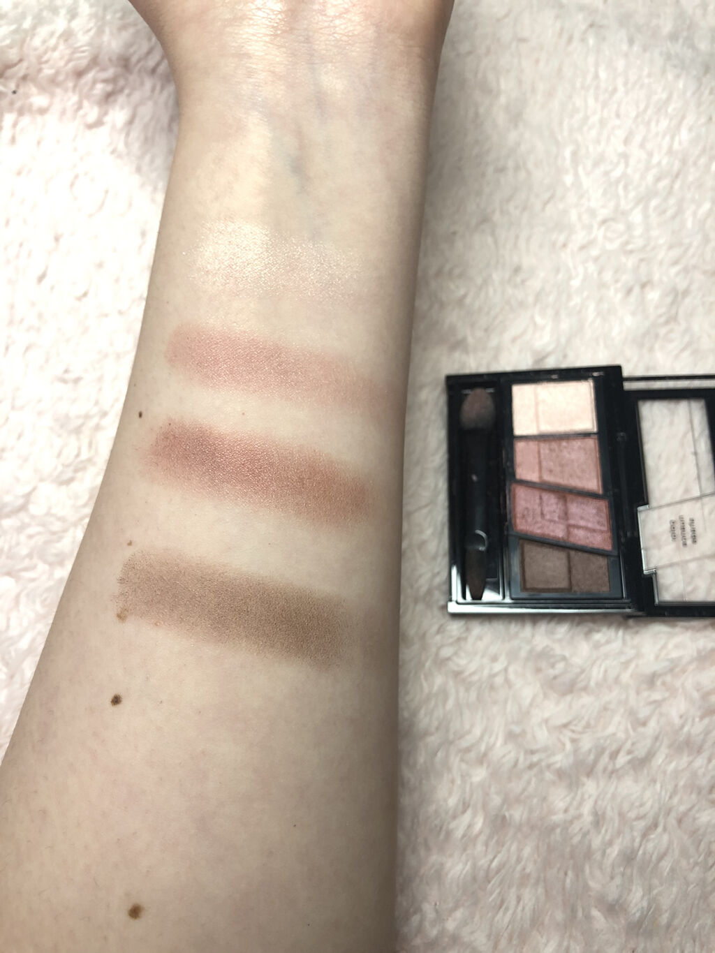 デザイニングブラウンアイズ/KATE/アイシャドウパレットを使ったクチコミ（2枚目）