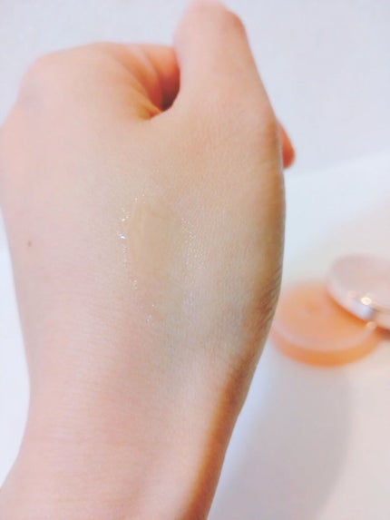 モイストリップバーム/XOUL/リップバームを使ったクチコミ(4枚目)