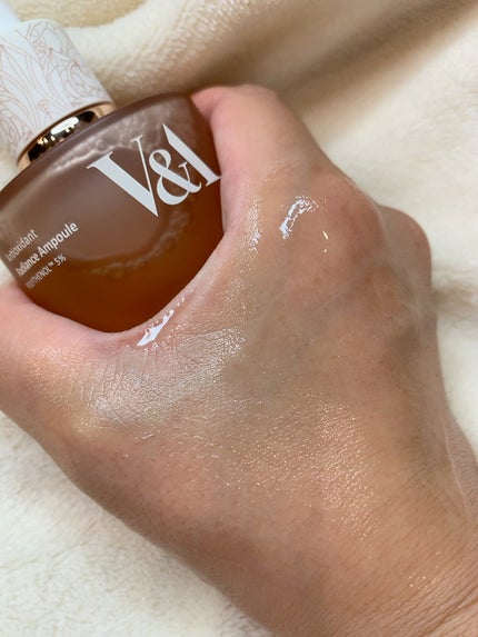 アンチオキシデントトラディアンスアンプル/V&Aビューティー/美容液を使ったクチコミ(4枚目)