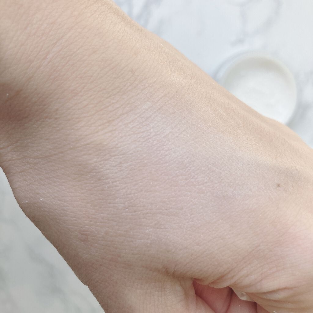 セルヴォーク レアファイ ルースパウダー EX01 パウダースノー/Celvoke/ルースパウダーを使ったクチコミ（3枚目）