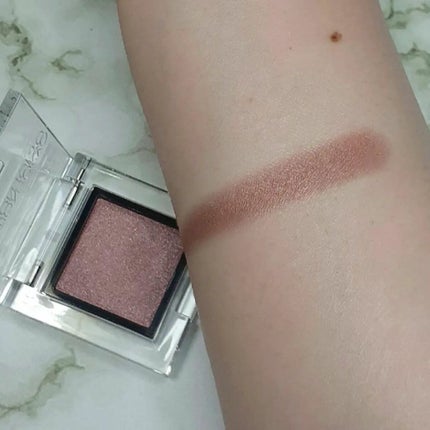 アディクション ザ アイシャドウ パール/ADDICTION/単色アイシャドウを使ったクチコミ(4枚目)