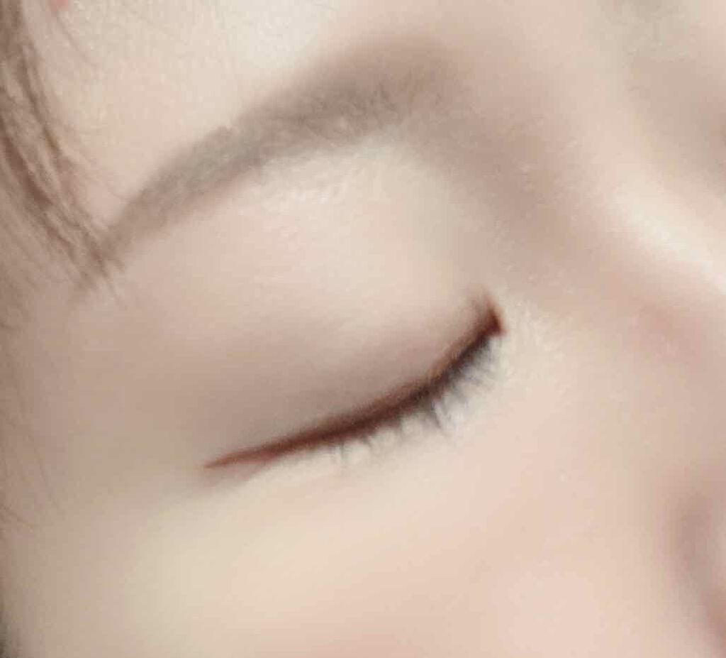 EYE OPENING LINER/UZU BY FLOWFUSHI/リキッドアイライナーを使ったクチコミ(4枚目)