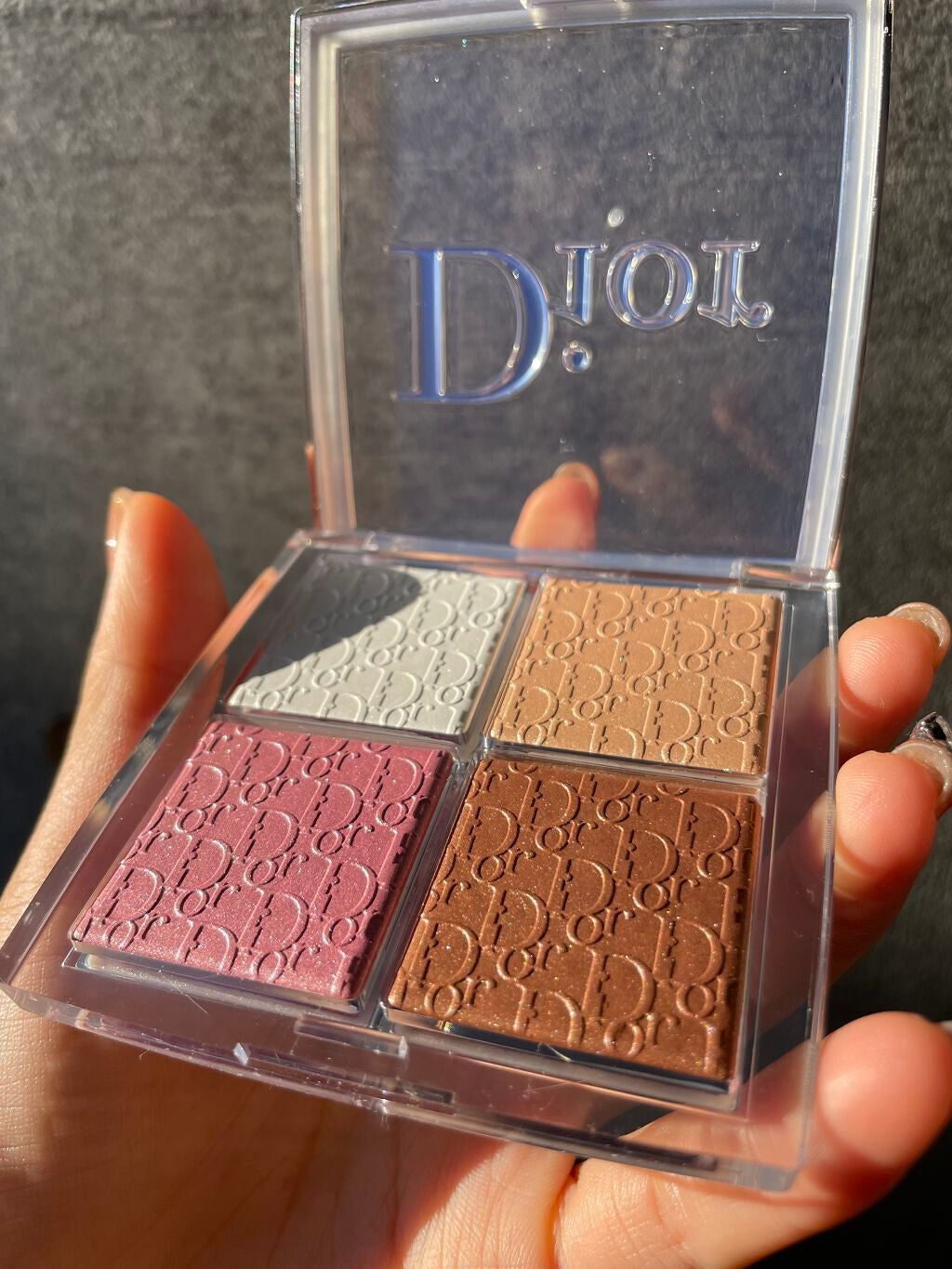 ディオール バックステージ フェイス グロウ パレット/Dior/ハイライトを使ったクチコミ(2枚目)