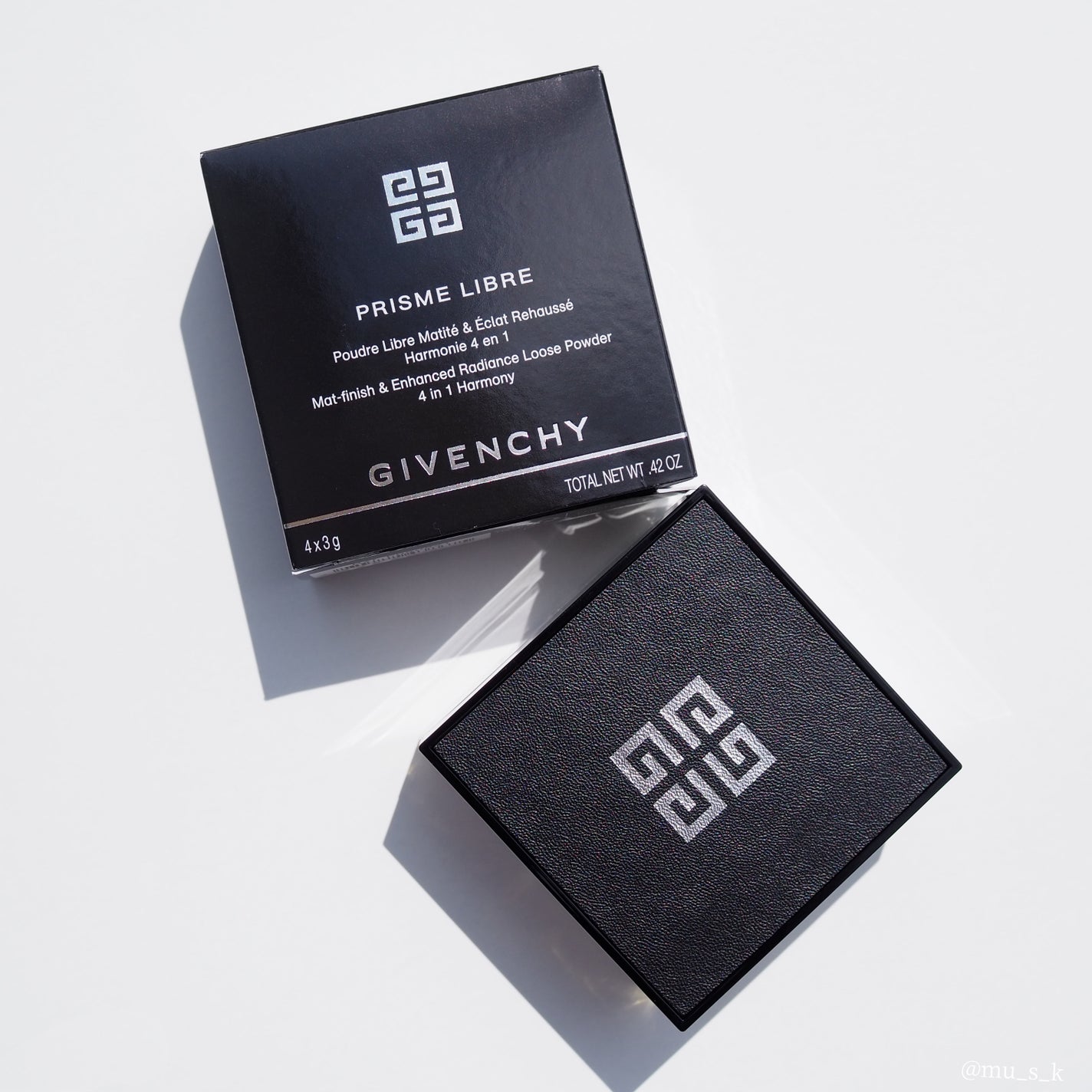 プリズム・リーブル/GIVENCHY/ルースパウダーを使ったクチコミ(5枚目)