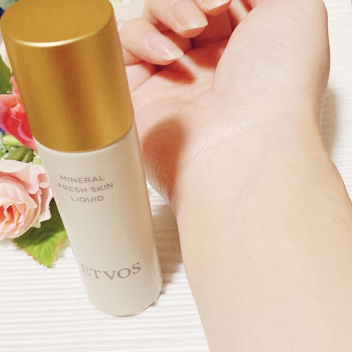 ミネラルフレッシュスキンリキッド/エトヴォス/リキッドファンデーションを使ったクチコミ(5枚目)