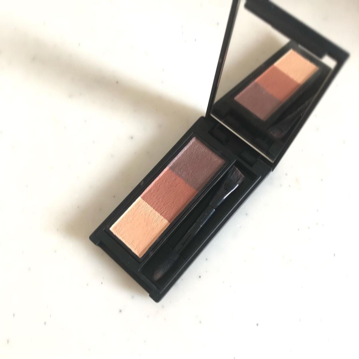 セルヴォーク インディケイトアイブロウパウダー 06 カッパーブラウン/Celvoke/パウダーアイブロウを使ったクチコミ（1枚目）