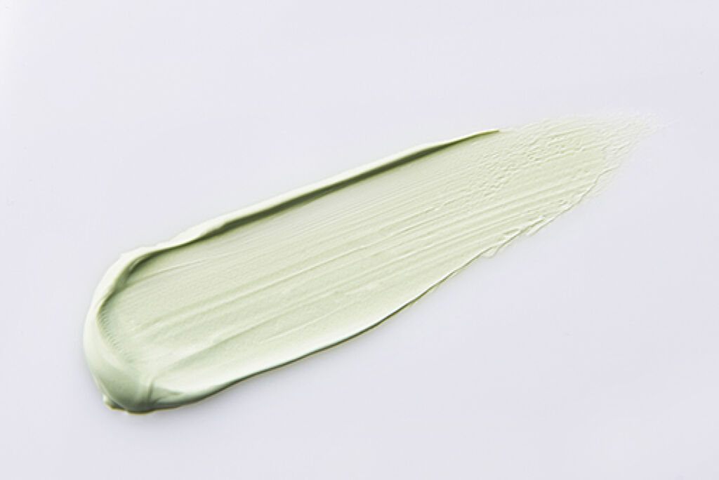 ライトグリーン