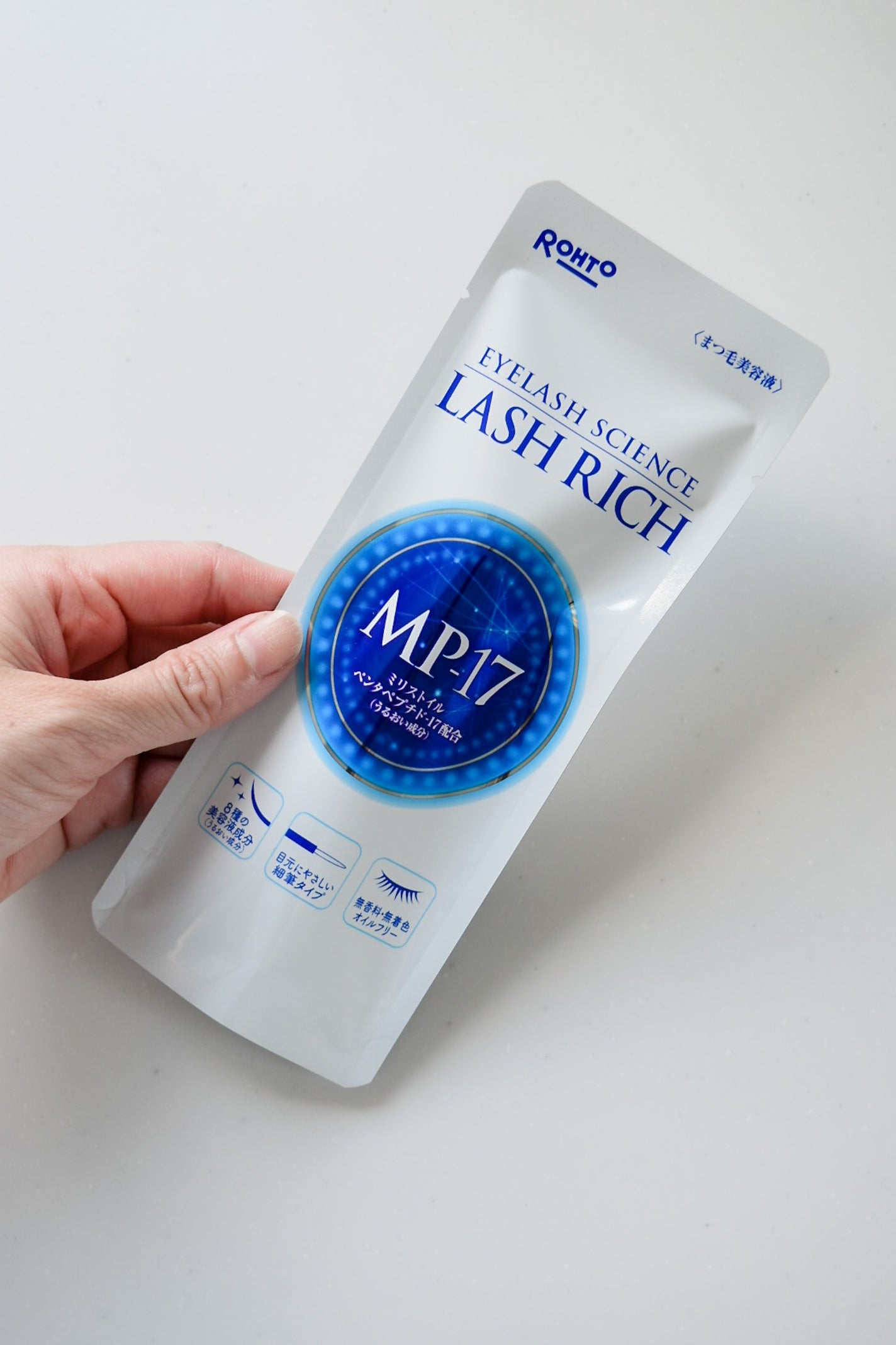 ラッシュリッチアイラッシュセラム/ロート製薬/まつげ美容液を使ったクチコミ(5枚目)