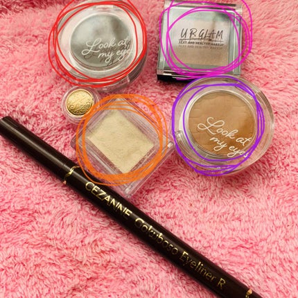 シャドーカスタマイズ/MAJOLICA MAJORCA/単色アイシャドウを使ったクチコミ(3枚目)