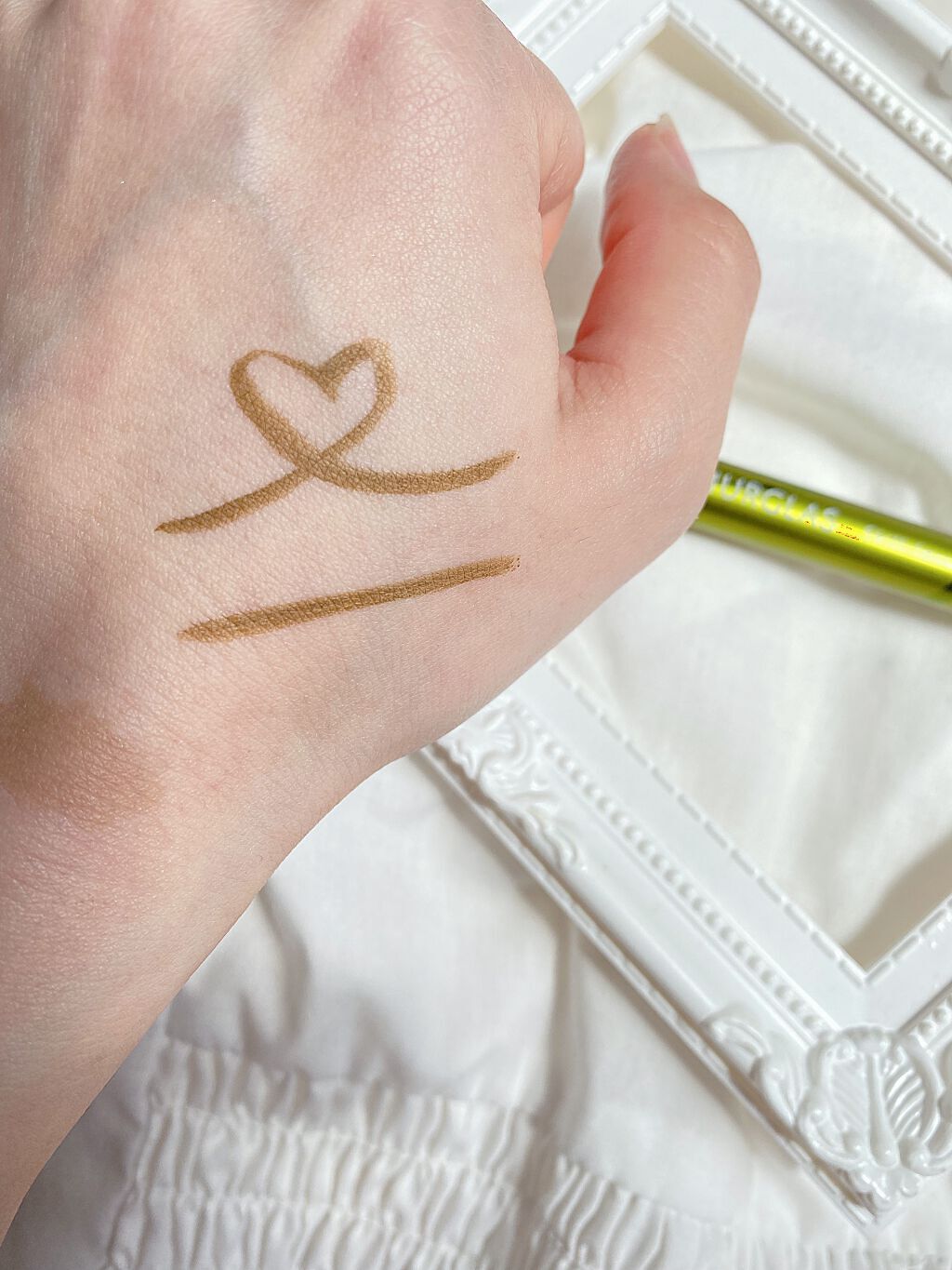 スキルレスライナー/LUMIURGLAS/リキッドアイライナーを使ったクチコミ(3枚目)