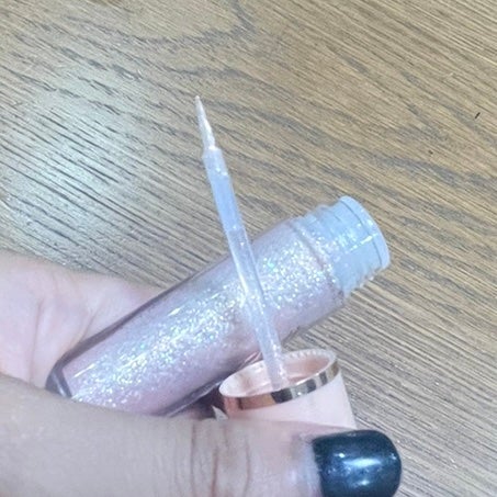 カラーブロッサムフェアリーティンクルグリッター/ネイチャーリパブリック/グリッターを使ったクチコミ(3枚目)