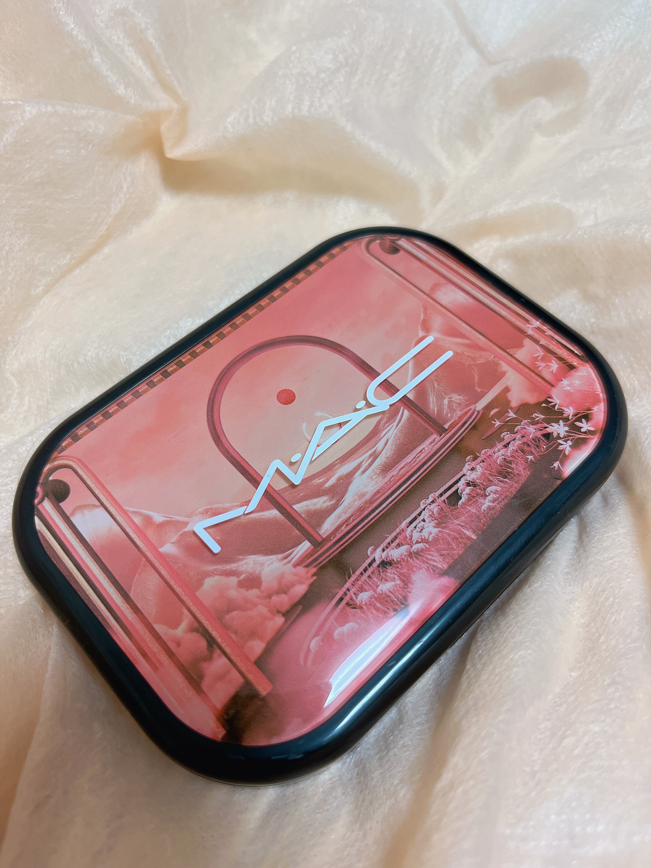 コネクト イン カラー アイシャドウ パレット × 6/M・A・C/アイシャドウパレットを使ったクチコミ（3枚目）