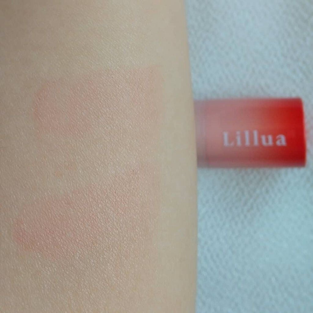 オイルリッチティント/Lillua/リップティントを使ったクチコミ(4枚目)