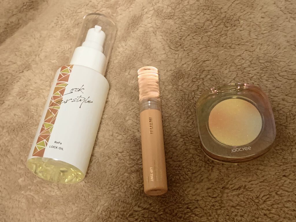 ウォーターリフレクティングリップティント/INTO U/リップティントを使ったクチコミ（1枚目）