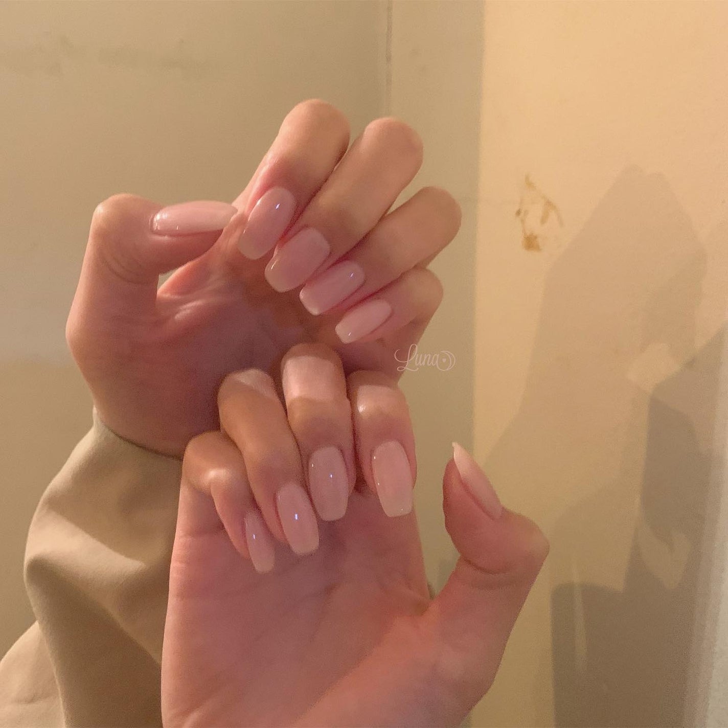 Iuna. Mizuki on LIPS 「.pink🌸🌸#nail#nailstagram#gelnai..」(1枚目)