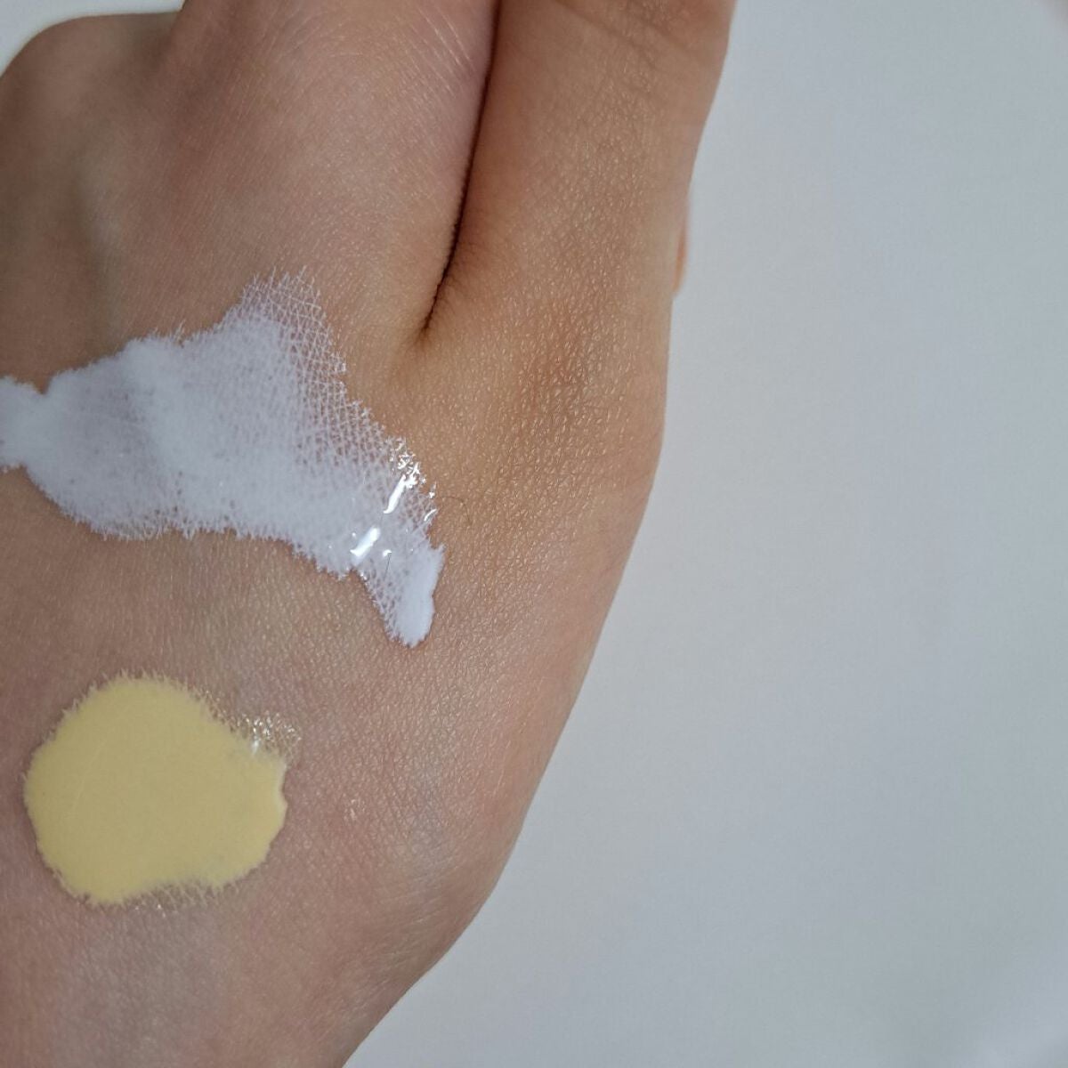 皮脂テカリ防止下地/CEZANNE/化粧下地を使ったクチコミ(2枚目)