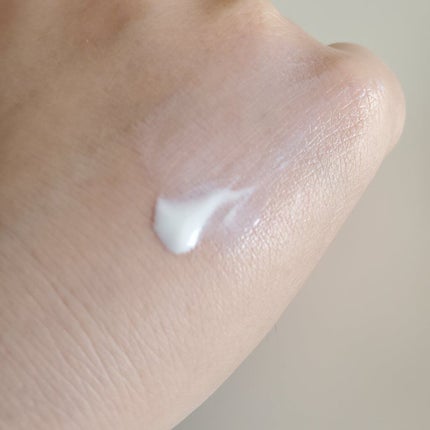 ミネラルUVセラム/エトヴォス/日焼け止めローションを使ったクチコミ(2枚目)